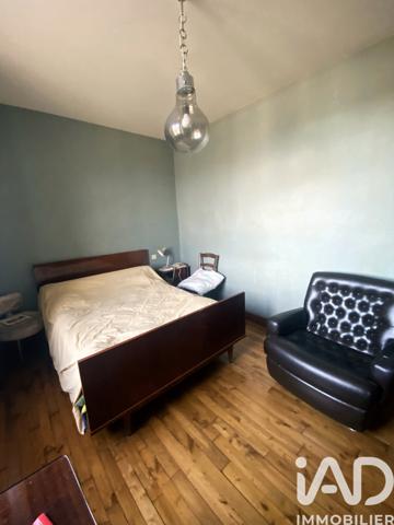 Immeuble à vendre 210 m² Égletons