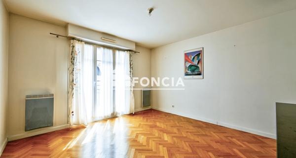 À vendre Appartement 3 pièces 59 m² - Buc 78530