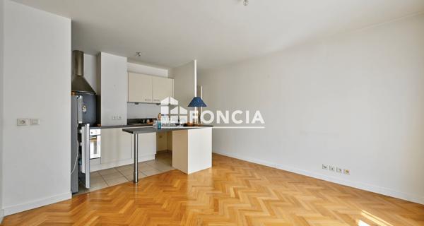 À vendre Appartement 3 pièces 59 m² - Buc 78530