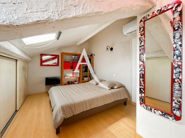 Appartement Cannes 3 pièces, rue d'Antibes, dernier étage