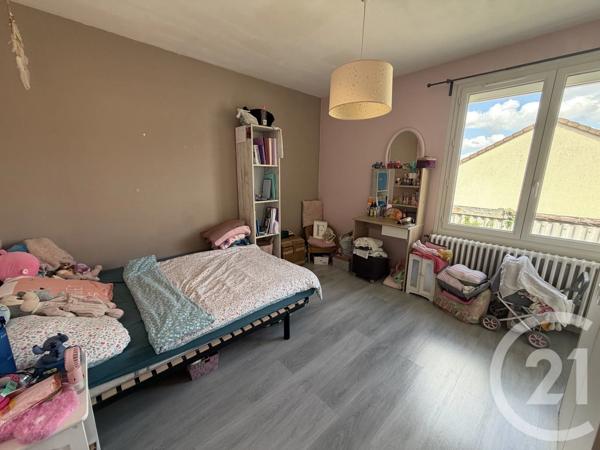 Maison à vendre  5 pièces - 91,90 m 2   POGNY  - 51