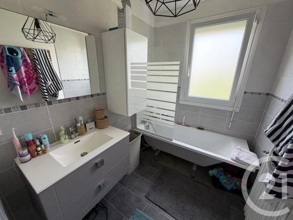 Maison à vendre  5 pièces - 91,90 m 2   POGNY  - 51