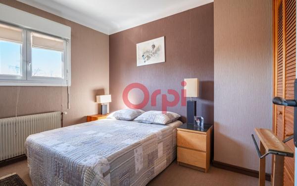 Maison à vendre    7 pièces •  Pia