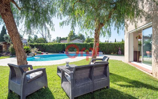 Maison à vendre    7 pièces •  Pia