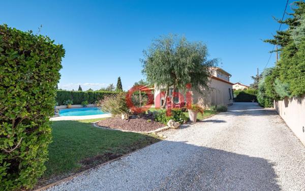 Maison à vendre    7 pièces •  Pia