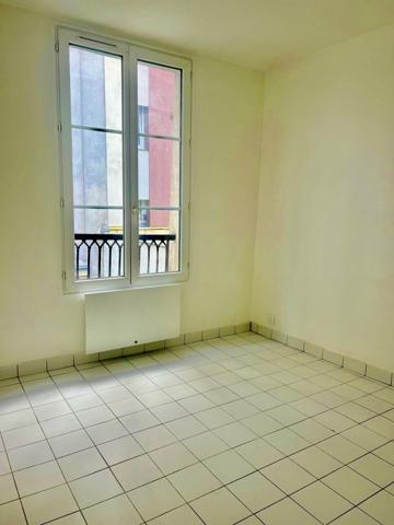 PARIS 18è-2 pièces – 1 chambre – de 25,68 m²