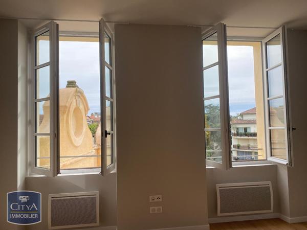 Appartement à louer 3 pièces 70.06m²