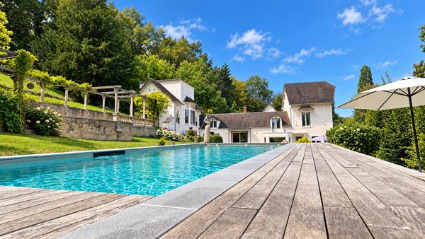 propriété entièrement rénovée