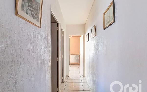 Appartement à vendre    2 pièces • 56 m2 Toulon