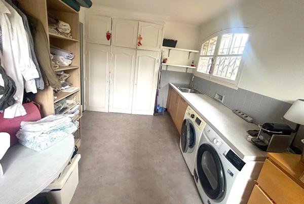 Maison à vendre 6 pièces MOUGINS (06)