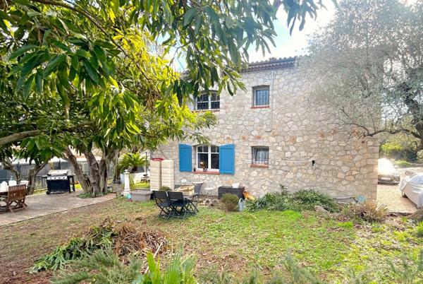 Maison à vendre 6 pièces MOUGINS (06)