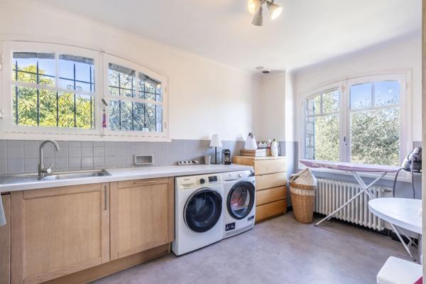 Maison à vendre 6 pièces MOUGINS (06)