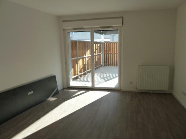 BORDEAUX CHARTRONS T3 TERRASSE PARKING Bordeaux (33300)