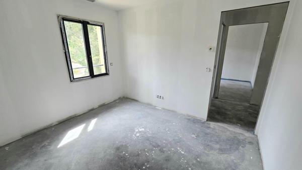 Maison neuve achèvement été 2025