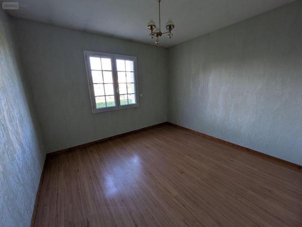 Pavillon à vendre à Changé dans la Sarthe (72560), ref : 16687/9