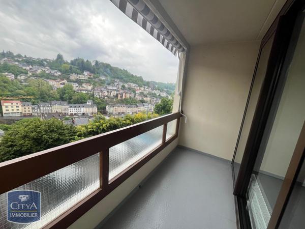 Appartement à louer 3 pièces 71.68m²