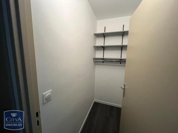 Appartement à louer 3 pièces 71.68m²