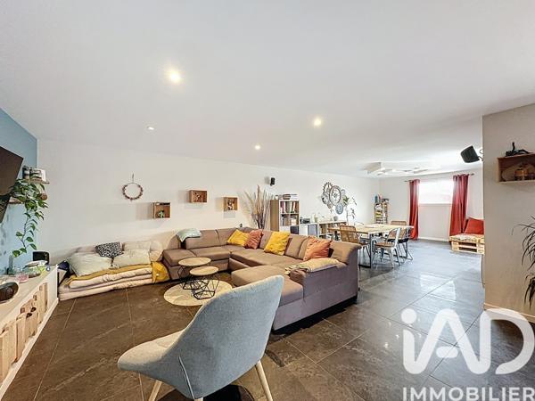 Maison à vendre 4 pièces 165 m² Bédarrides