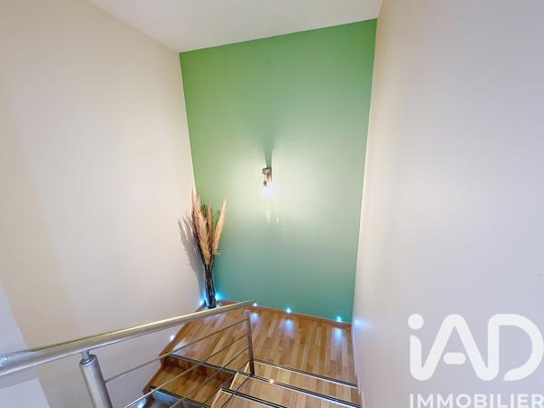 Maison à vendre 4 pièces 165 m² Bédarrides