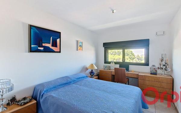 Appartement à vendre    3 pièces • 72 m2 Perpignan