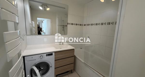 Location Appartement meublé 3 pièces 66.07 m² - Villeurbanne 69100