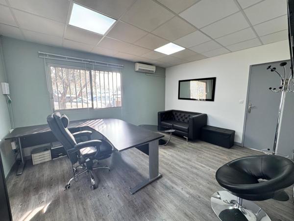 Pennes-Mirabeau (13170) Bureau à louer avec stockage