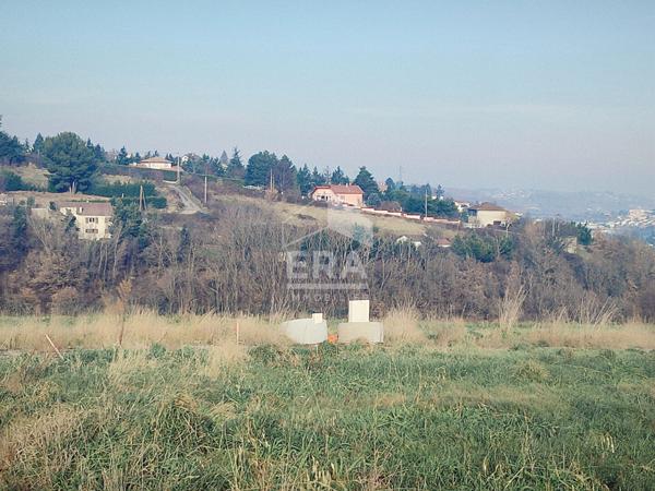 TERRAINS CONSTRUCTIBLES VIABILISES