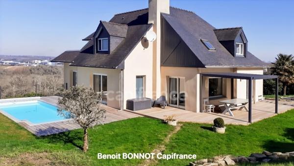 ✨ EXCLUSIVITÉ – Coup de cœur à Quimper – Maison rénovée avec piscine ✨