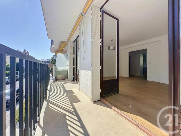 Appartement F4 à vendre  4 pièces - 90,88 m 2   VERSAILLES  - 78