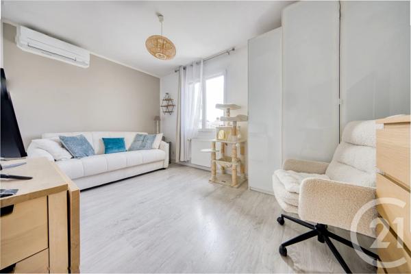 Maison à vendre  8 pièces - 160 m 2   ATHIS MONS  - 91