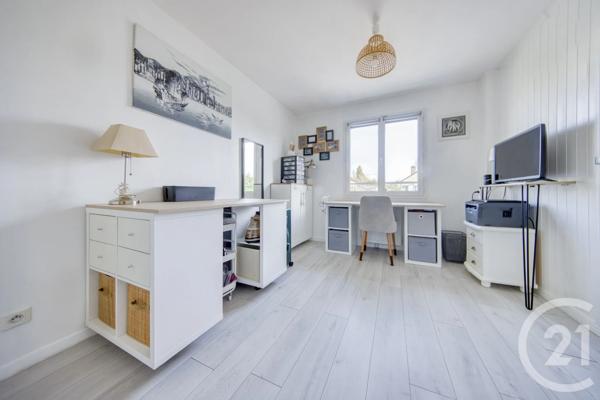 Maison à vendre  8 pièces - 160 m 2   ATHIS MONS  - 91