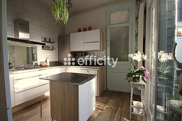 Maison 5 pièces - 160 m²