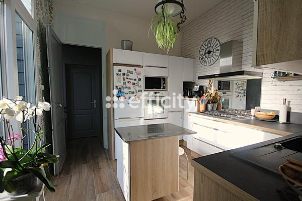 Maison 5 pièces - 160 m²