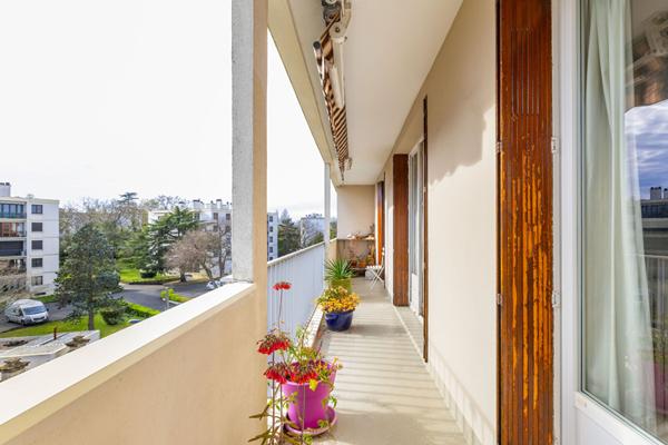 Appartement Bordeaux 4 pièce(s) 67 m2
