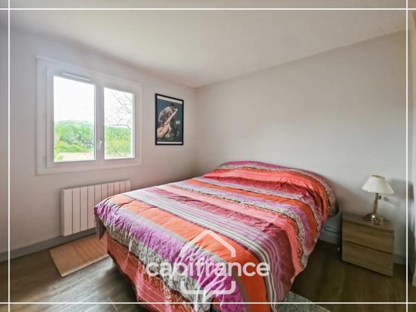 Maison rénovée 4 pièces sur sous-sol intégral, jardin environ 800m², tout à l'égout