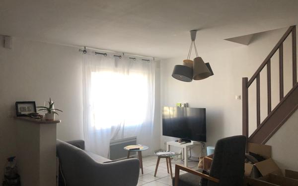 Maison à louer    4 pièces •  Rochefort