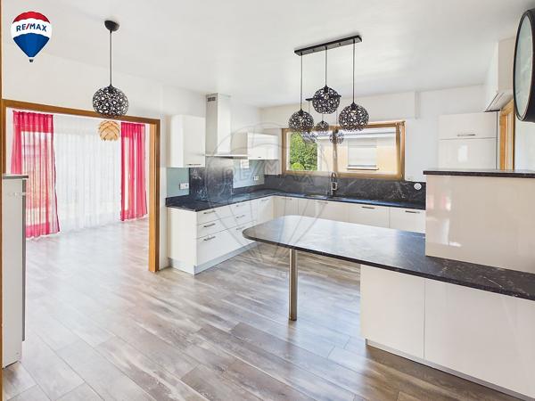 Maison 5 chambre(s) à vendre - Hésingue, Haut-Rhin - 68