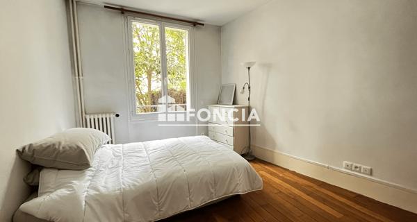 Location Appartement meublé 2 pièces 41.7 m² - Paris 75015