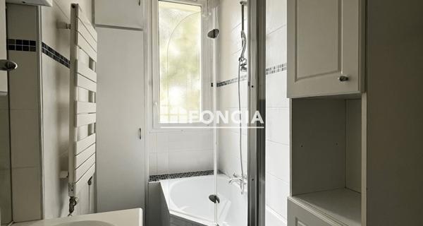 Location Appartement meublé 2 pièces 41.7 m² - Paris 75015