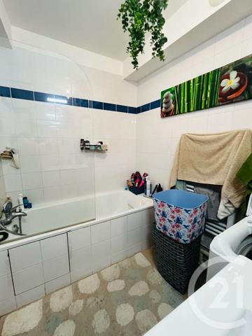 Appartement F3 à vendre  3 pièces - 47,43 m 2   DAMMARTIN EN GOELE  - 77