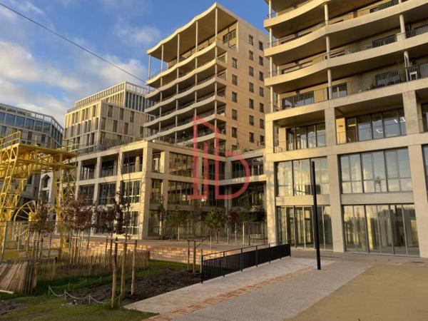 Local Commercial de 2071 m² à vendre à Bordeaux Euratlantique