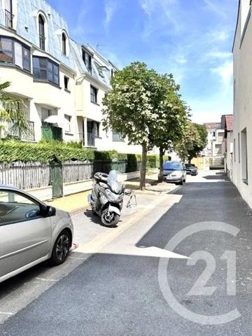 Appartement F3 à vendre  3 pièces - 53,82 m 2   COURBEVOIE  - 92
