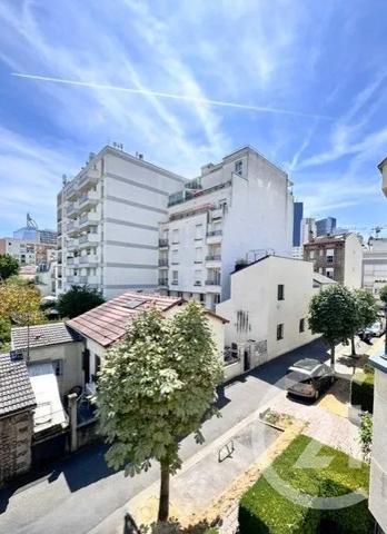 Appartement F3 à vendre  3 pièces - 53,82 m 2   COURBEVOIE  - 92