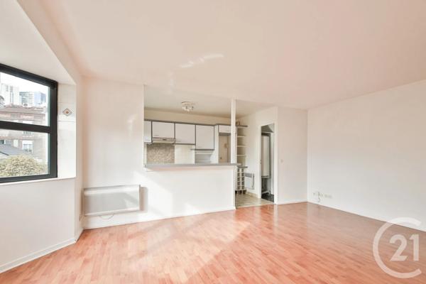 Appartement F3 à vendre  3 pièces - 53,82 m 2   COURBEVOIE  - 92