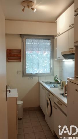 Appartement à vendre 2 pièces 45,8 m² Courbevoie