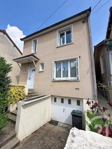 Appartement F5 à vendre  4 pièces - 97 m 2   CHARTRES  - 28