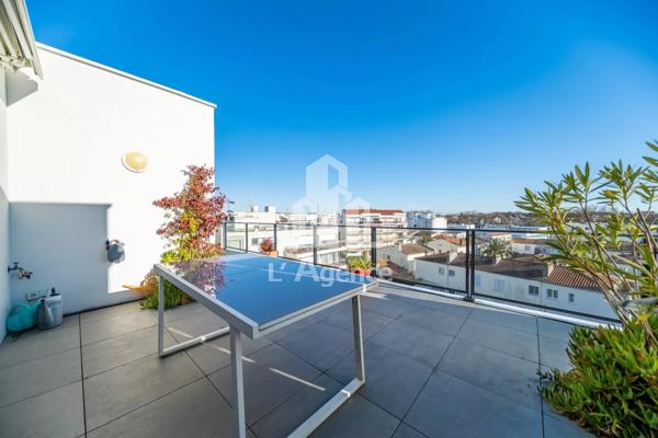 EXCLUSIF - HYPERCENTRE DE ROYAN - AU CALME