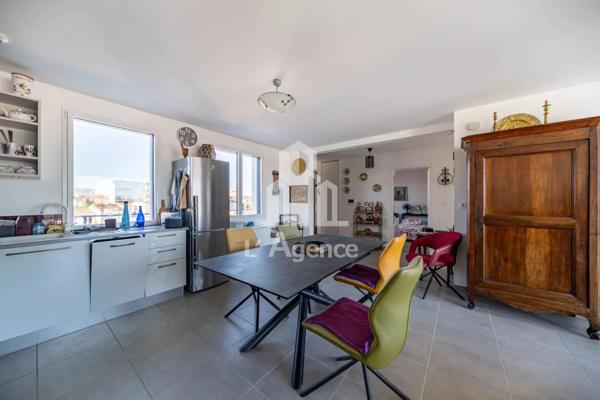 EXCLUSIF - HYPERCENTRE DE ROYAN - AU CALME