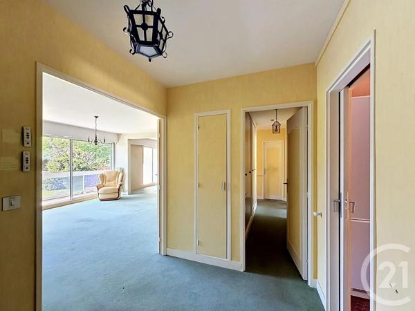 Appartement F4 à vendre  4 pièces - 81 m 2   CHARTRES  - 28
