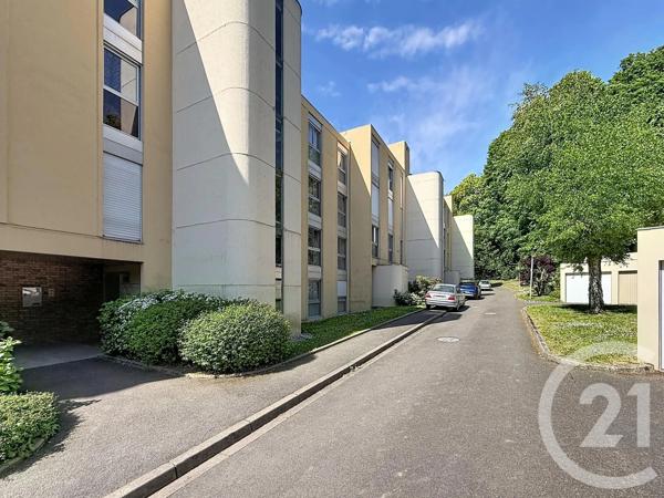 Appartement F4 à vendre  4 pièces - 81 m 2   CHARTRES  - 28